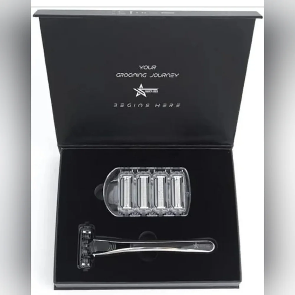 Men Shaving Razor - Picture 1 of 9